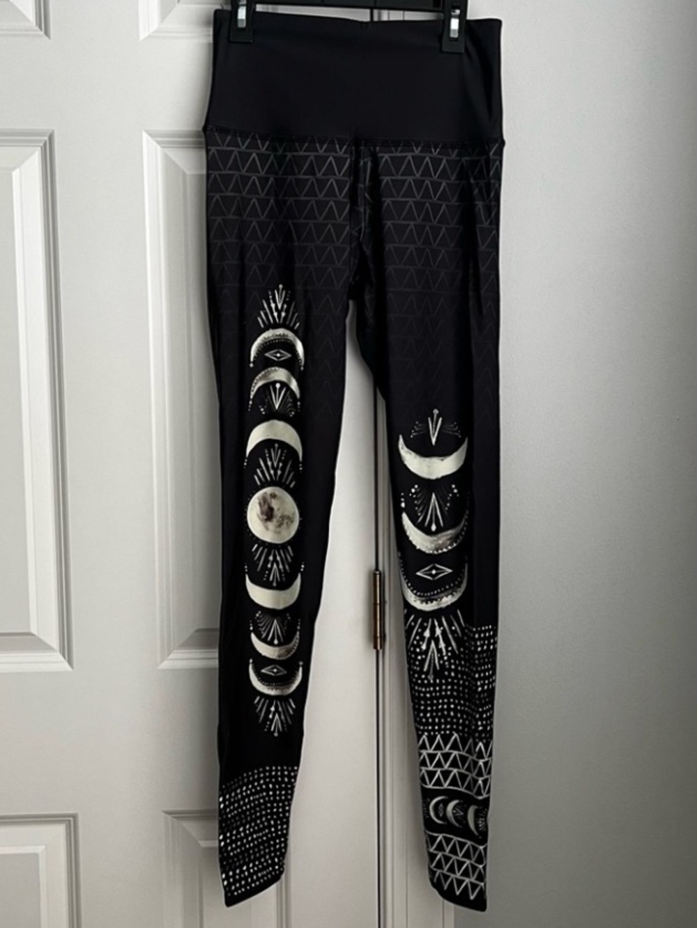 🌚ONZIE🌕MOON PHASE🌖LEGGING🌗M/L🌘 - Picture 2 of 8